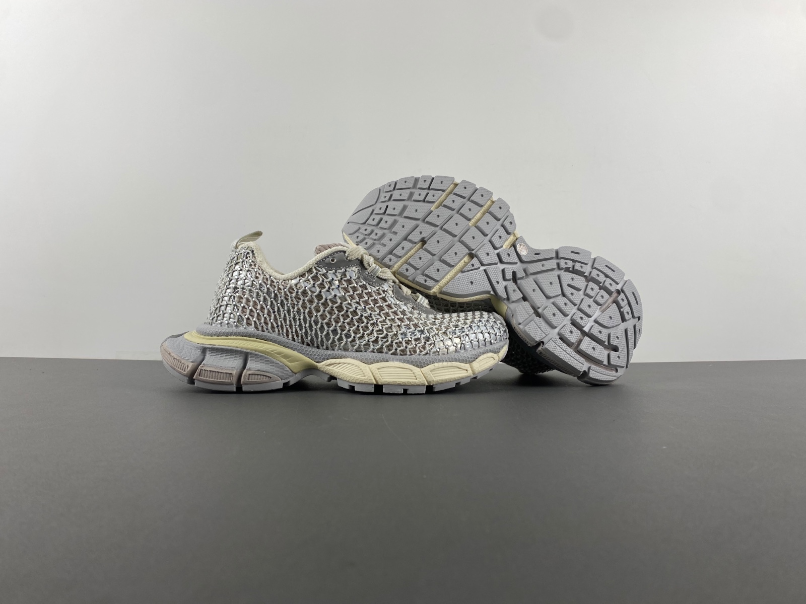 ba1en*iaga phanT0m sneaker 788878 w3xl4 9056