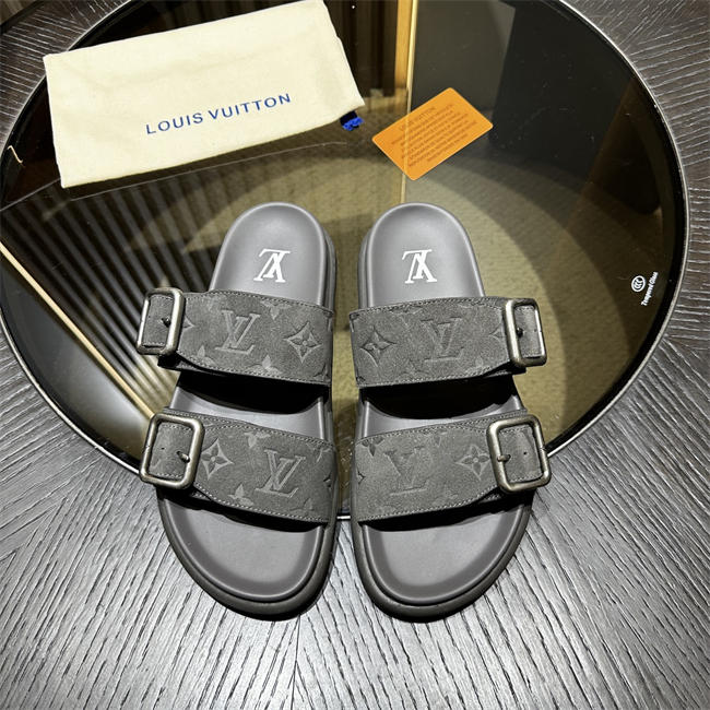 LV1S 083