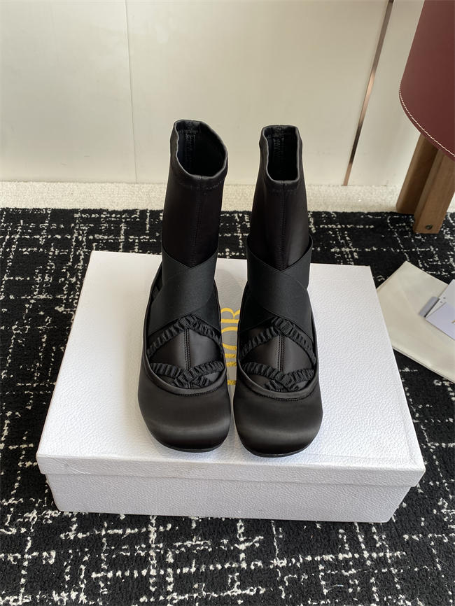 D10r boot