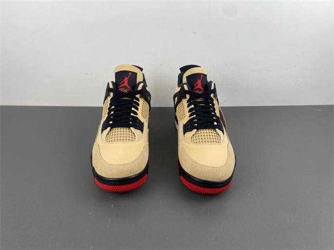 Air Jordan 4 Retro